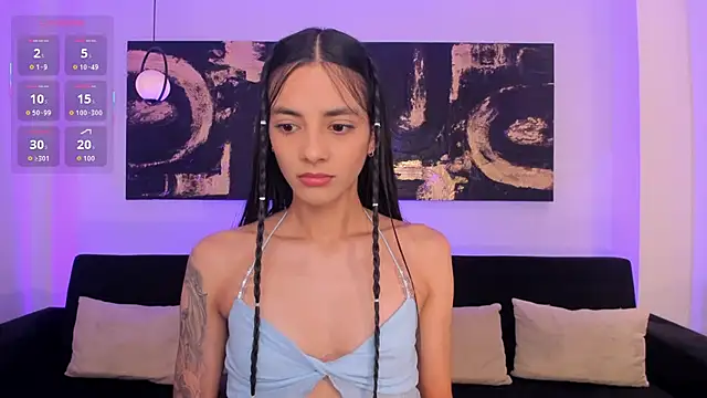 Snapshot of HannahJamesX chatting on 10/17/25, 08:00 HannahJamesX online show from 10/17/25, 08:00