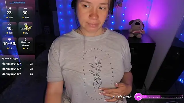 Snapshot of milysauria1 chatting on 09/11/25, 10:26 milysauria1 online show from 09/11/25, 10:26