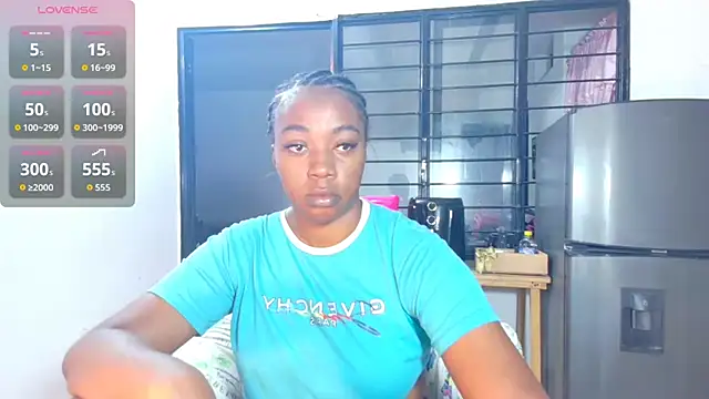 CiaraEbony online show from 04/11/26, 02:27