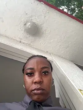 CiaraEbony online show from 05/18/26, 08:03