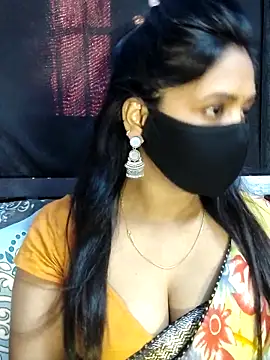 Snapshot of Monalisha_G chatting on 04/14/26, 10:10 Monalisha G online show from 04/14/26, 10:10