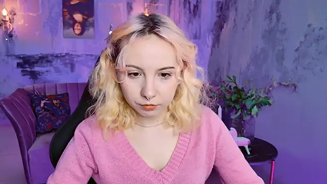 JasmineMilko online show from 03/06/25, 05:03