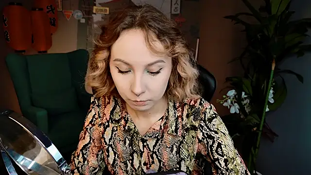 JasmineMilko online show from 09/30/25, 05:12