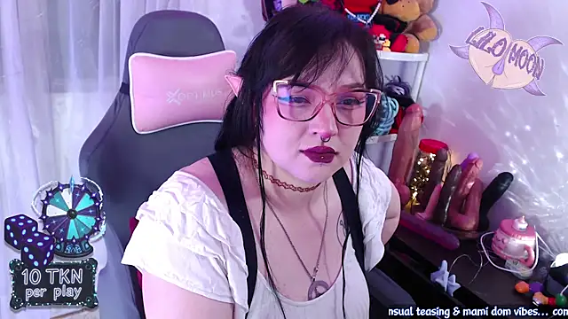 LiloMoon69 online show from 12/04/25, 02:04