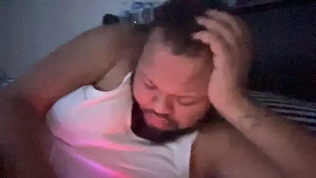 Snapshot of papijusto chatting on 10/29/25, 09:33 papijusto online show from 10/29/25, 09:33