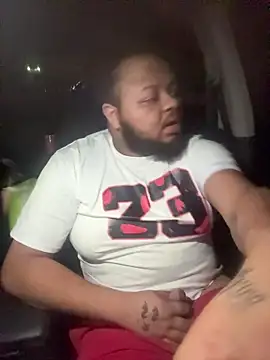 Snapshot of papijusto chatting on 11/16/25, 01:44 papijusto online show from 11/16/25, 01:44