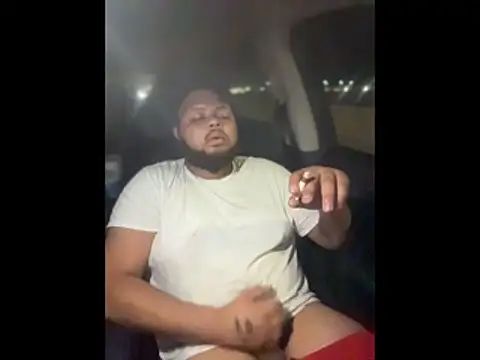 Snapshot of papijusto chatting on 11/25/25, 07:41 papijusto online show from 11/25/25, 07:41