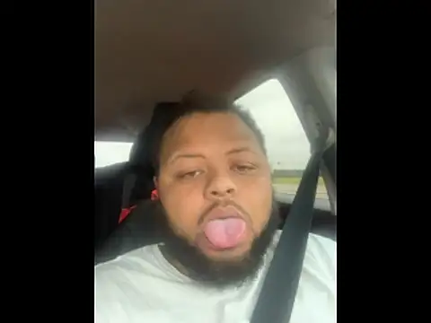 Snapshot of papijusto chatting on 11/30/25, 01:59 papijusto online show from 11/30/25, 01:59