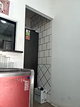 PublicNoFace online show from 02/06/25, 04:25