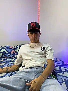  CamiloBass online show from 06/04/26, 01:44