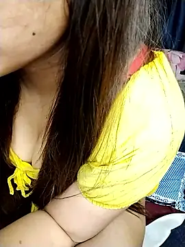 Snapshot of sexylaya2 chatting on 06/23/26, 03:15 sexylaya2 online show from 06/23/26, 03:15