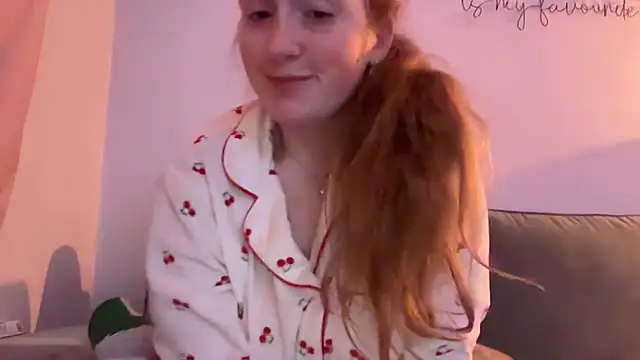 lilsbabyxo online show from 02/15/26, 08:02