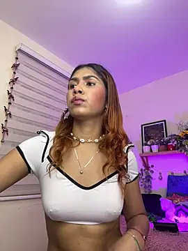 Snapshot of soy_sarah_ chatting on 02/20/25, 06:13 soy sarah online show from 02/20/25, 06:13