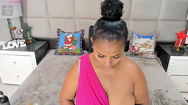 OliviaBurning online show from 12/03/25, 07:34