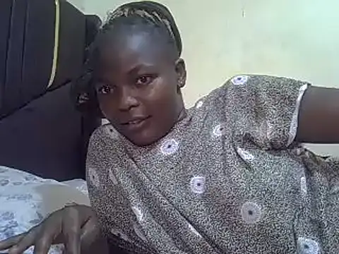 Snapshot of pretty_vivy chatting on 03/22/25, 12:04 pretty vivy online show from 03/22/25, 12:04