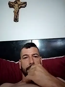 Snapshot of caprife chatting on 11/01/25, 02:08 caprife online show from 11/01/25, 02:08