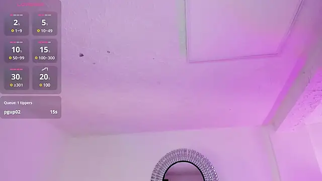 Snapshot of amelie_jhons chatting on 02/01/25, 11:48 amelie jhons online show from 02/01/25, 11:48