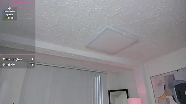 Snapshot of amelie_jhons chatting on 02/20/25, 10:37 amelie jhons online show from 02/20/25, 10:37