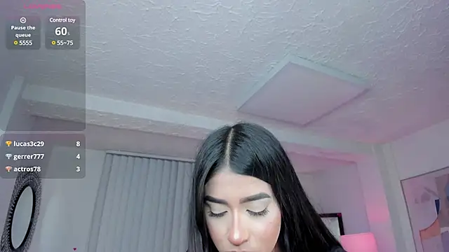 Snapshot of amelie_jhons chatting on 02/23/25, 02:40 amelie jhons online show from 02/23/25, 02:40