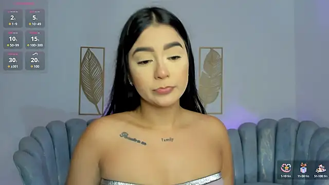 Snapshot of amelie_jhons chatting on 09/18/25, 08:00 amelie jhons online show from 09/18/25, 08:00