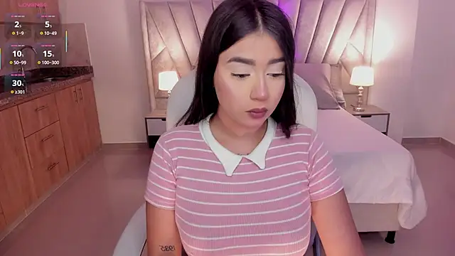 Snapshot of amelie_jhons chatting on 10/05/25, 08:40 amelie jhons online show from 10/05/25, 08:40