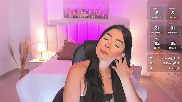 Snapshot of amelie_jhons chatting on 11/05/25, 07:58 amelie jhons online show from 11/05/25, 07:58