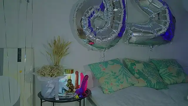 Snapshot of ta_daam chatting on 01/05/25, 02:30 ta daam online show from 01/05/25, 02:30