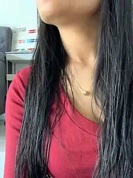 Snapshot of Zeni_fer chatting on 01/23/25, 07:54 Zeni fer online show from 01/23/25, 07:54