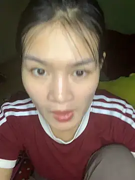 Snapshot of Zeni_fer chatting on 03/10/25, 03:12 Zeni fer online show from 03/10/25, 03:12