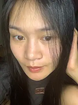 Snapshot of Zeni_fer chatting on 03/14/25, 04:40 Zeni fer online show from 03/14/25, 04:40