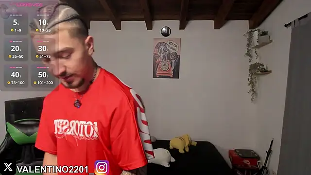 Valentino Xander online show from 11/15/25, 02:31