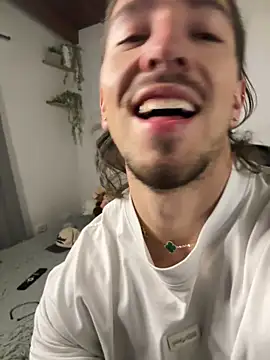 Valentino Xander online show from 02/13/26, 04:41