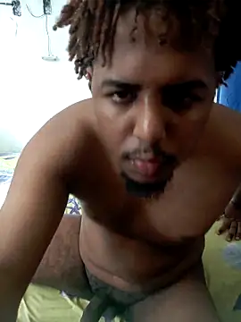 Snapshot of anubi0880 chatting on 12/20/25, 09:00 anubi0880 online show from 12/20/25, 09:00