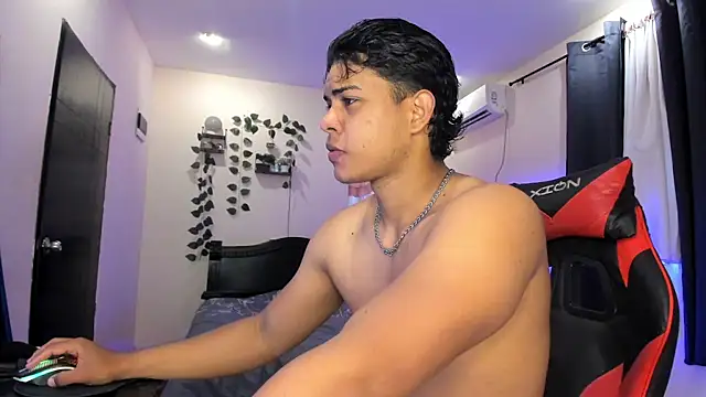 Snapshot of johan_beley_ chatting on 04/04/26, 05:54 johan beley online show from 04/04/26, 05:54