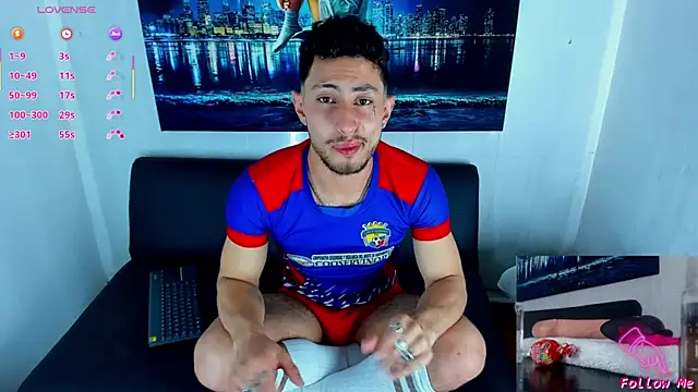 Snapshot of Piggy_Eddy chatting on 09/08/25, 09:03 Piggy Eddy online show from 09/08/25, 09:03