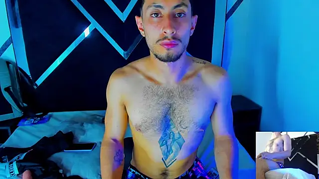 Snapshot of Piggy_Eddy chatting on 09/16/25, 08:54 Piggy Eddy online show from 09/16/25, 08:54