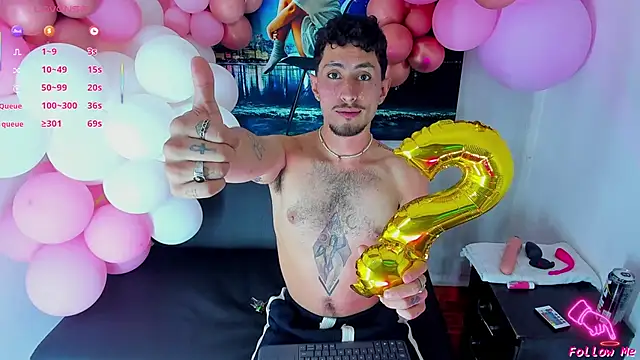 Snapshot of Piggy_Eddy chatting on 10/01/25, 05:24 Piggy Eddy online show from 10/01/25, 05:24