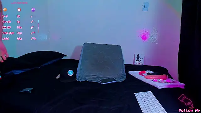 Piggy Eddy online show from 02/20/26, 03:14