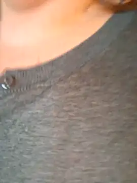 Snapshot of Mara-24 chatting on 01/10/25, 03:27 Mara-24 online show from 01/10/25, 03:27