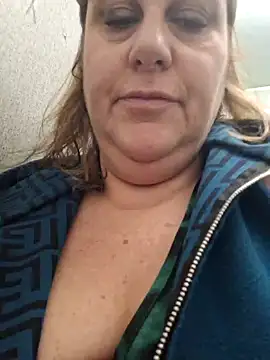 Snapshot of Mara-24 chatting on 02/08/25, 02:49 Mara-24 online show from 02/08/25, 02:49