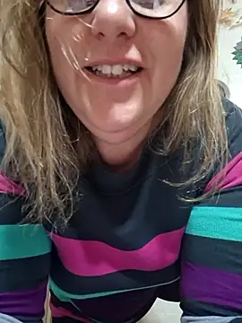 Snapshot of Mara-24 chatting on 03/02/25, 09:22 Mara-24 online show from 03/02/25, 09:22