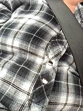 Snapshot of Mara-24 chatting on 03/11/25, 10:51 Mara-24 online show from 03/11/25, 10:51