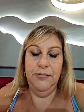 Snapshot of Mara-24 chatting on 09/10/25, 07:25 Mara-24 online show from 09/10/25, 07:25