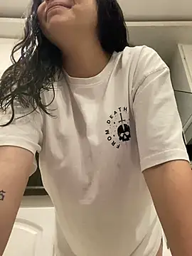 maaval17 online show from 03/20/25, 10:51