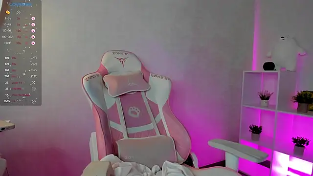 Nicole Charm online show from 12/13/24, 07:15