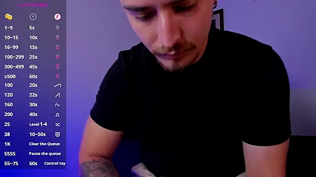 Snapshot of james_connor2 chatting on 12/20/24, 09:50 james connor2 online show from 12/20/24, 09:50