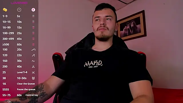 Snapshot of james_connor2 chatting on 02/08/25, 11:45 james connor2 online show from 02/08/25, 11:45