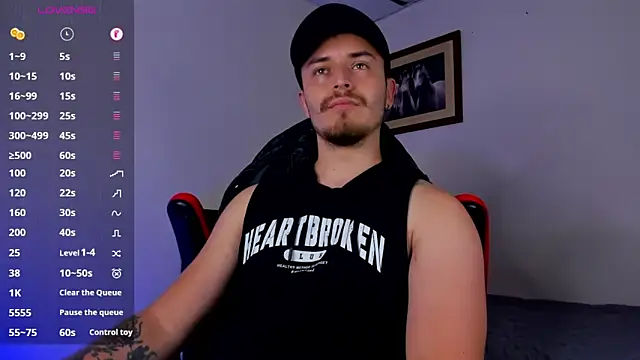 Snapshot of james_connor2 chatting on 02/23/25, 10:42 james connor2 online show from 02/23/25, 10:42