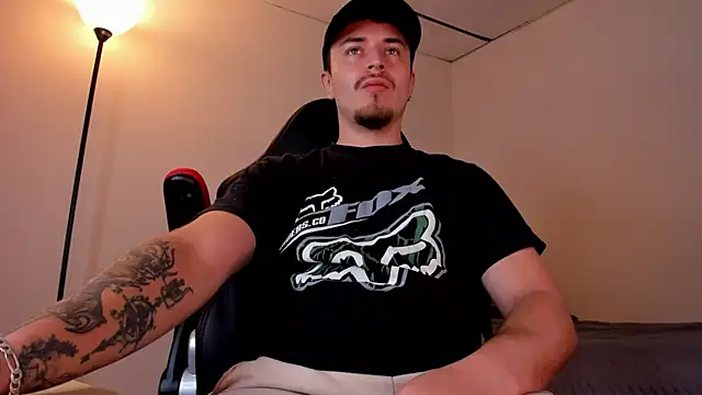 Snapshot of james_connor2 chatting on 03/09/25, 03:38 james connor2 online show from 03/09/25, 03:38