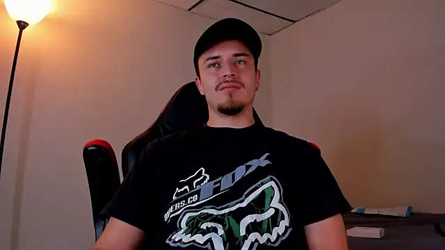 Snapshot of james_connor2 chatting on 03/09/25, 06:43 james connor2 online show from 03/09/25, 06:43